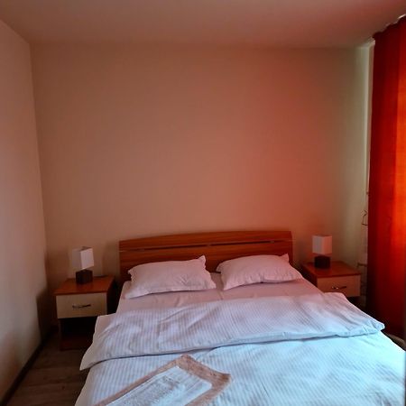 Apartament Central Deva Διαμέρισμα Εξωτερικό φωτογραφία